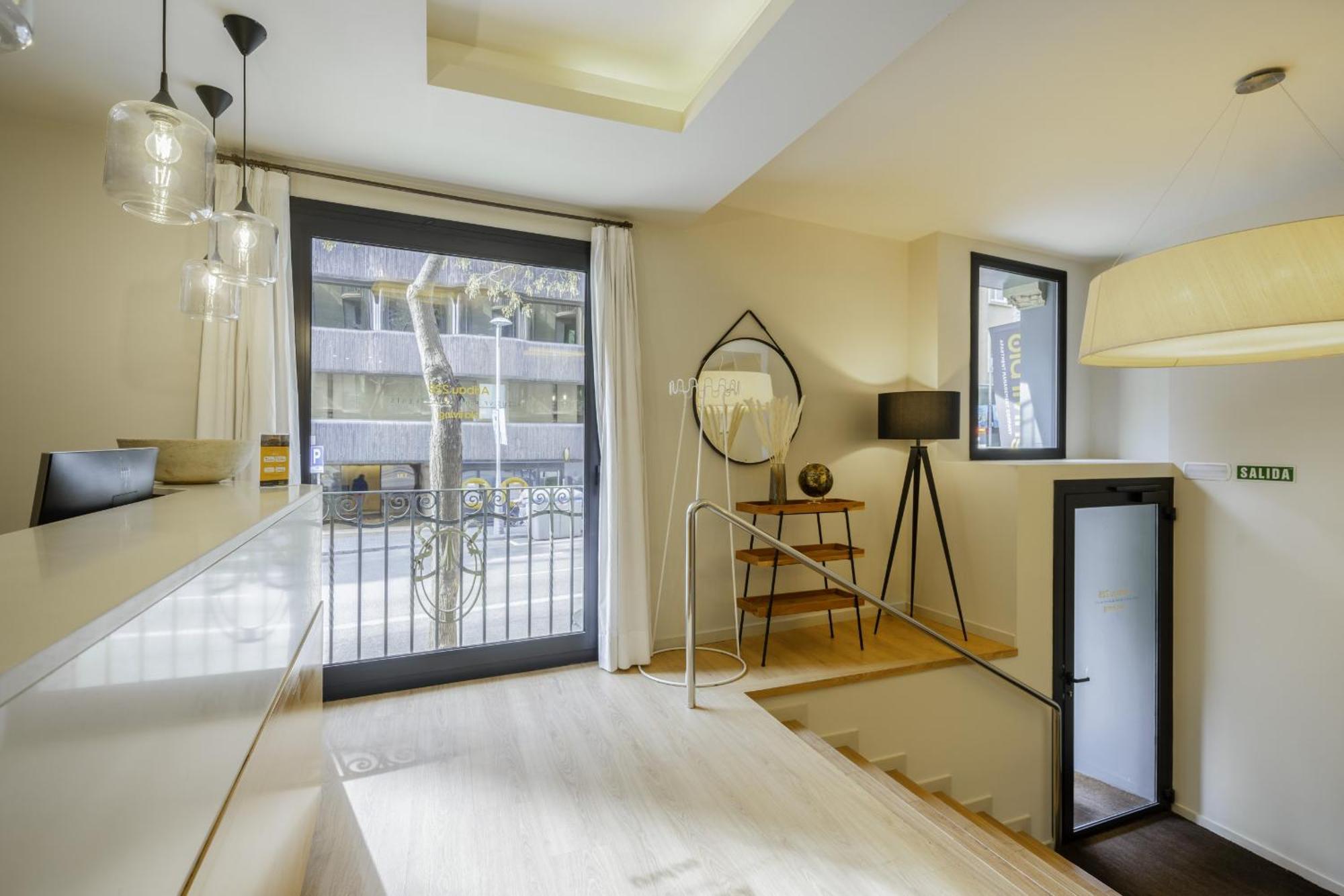 Ola Living Diagonal II Apartments บาร์เซโลนา ภายนอก รูปภาพ